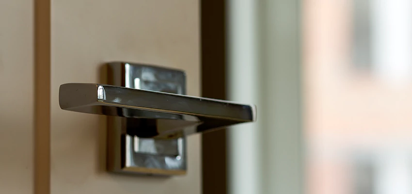Door Lever Knob Repair in Pedley, California